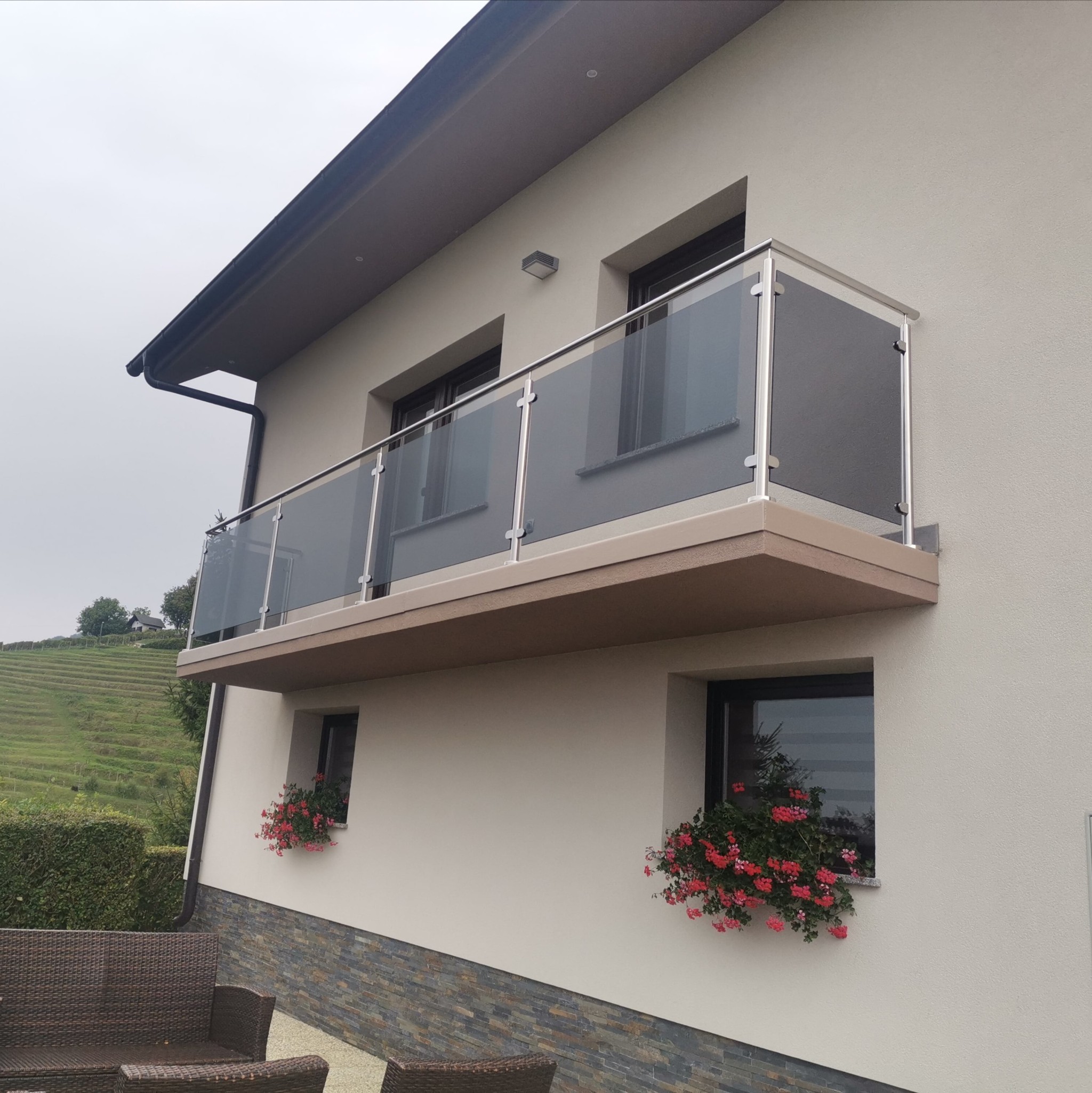 Steklene inox ograje Rogatec